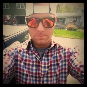 Meet your Posher, Joshua